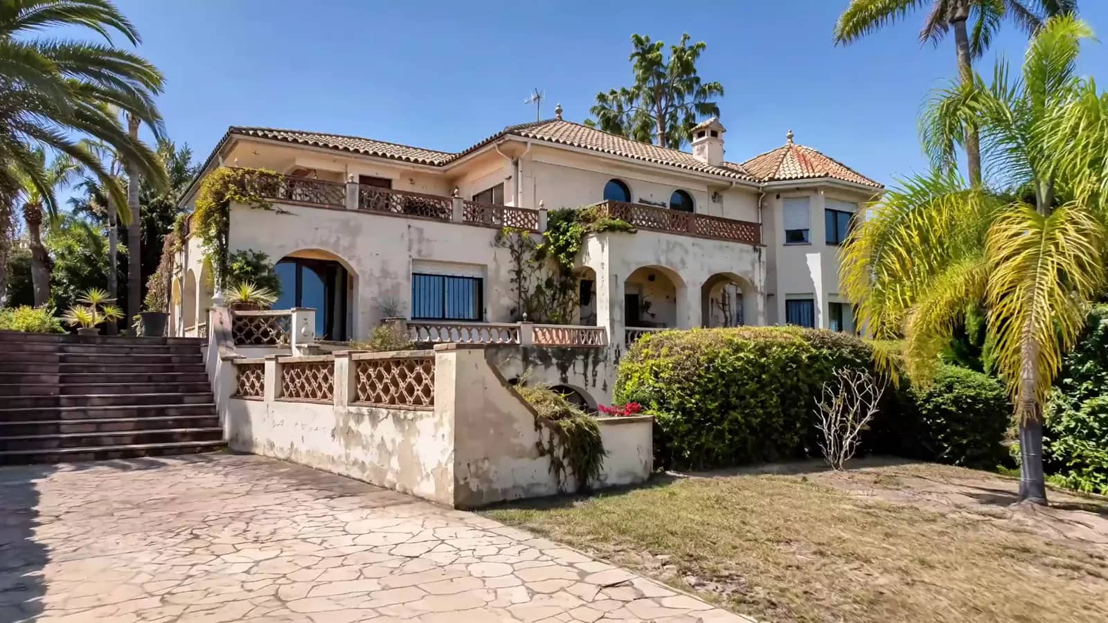 Villa before its construction and transformation works — the original property