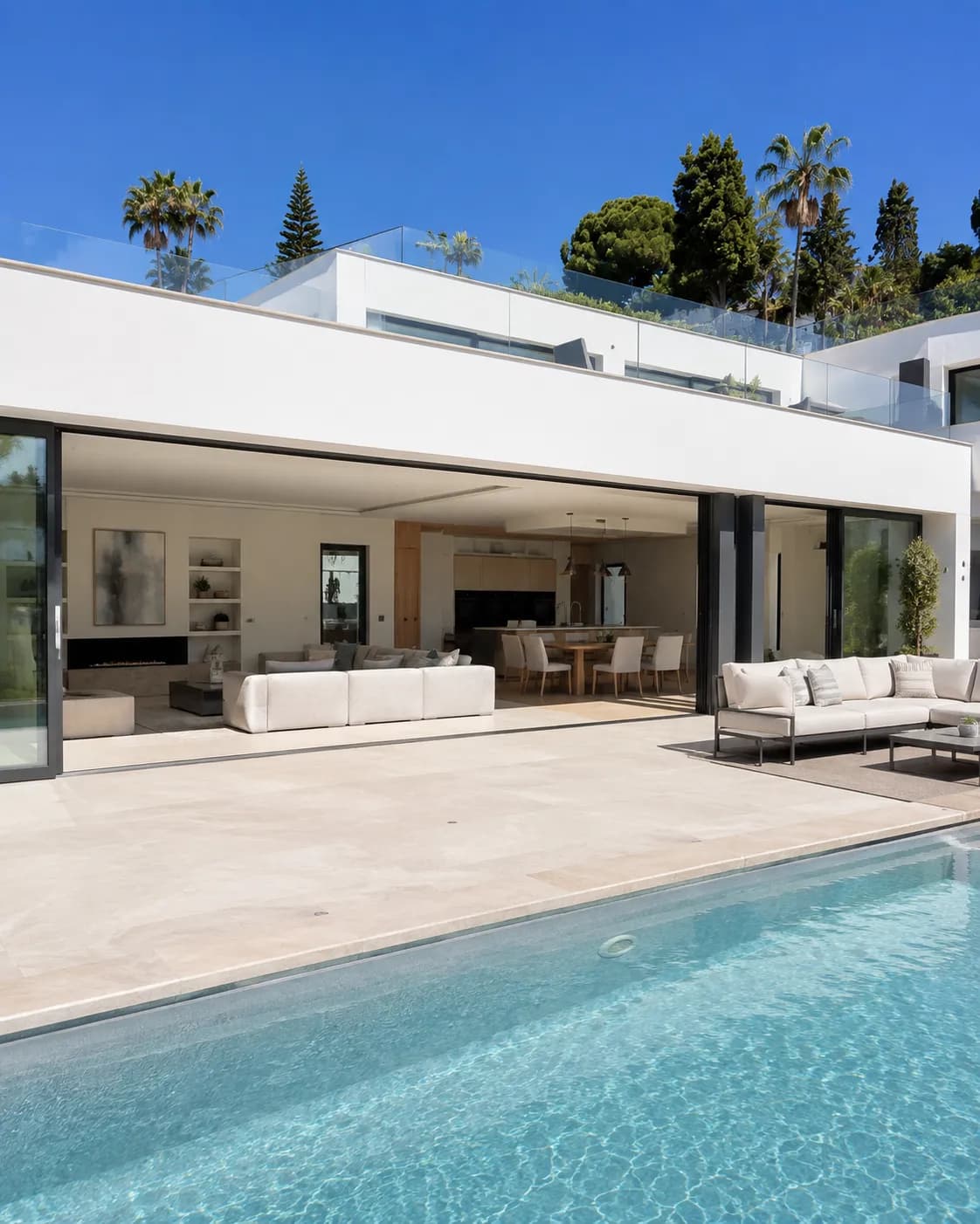 Completed modern villa with pool and open terrace on the Costa del Sol